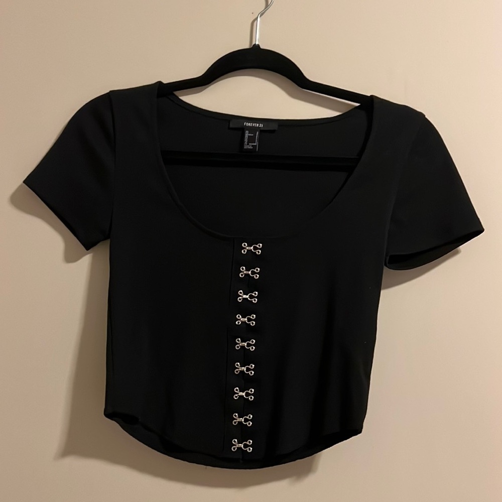 Black Crop top F21 Size S